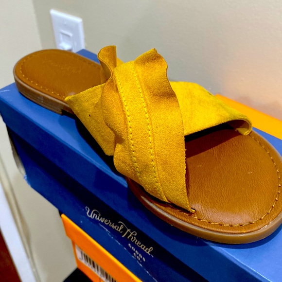 Shoes - Universal Thread Holland Sandal